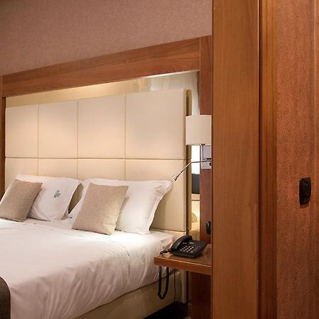 American Hotel Ποτσουόλι Εξωτερικό φωτογραφία