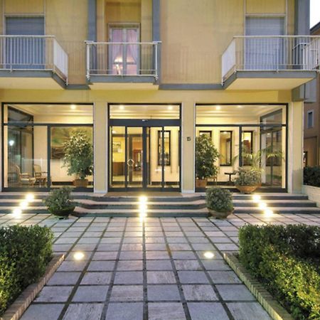 American Hotel Ποτσουόλι Εξωτερικό φωτογραφία