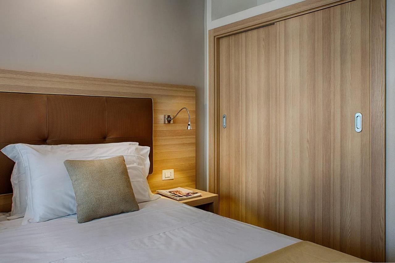 American Hotel Ποτσουόλι Εξωτερικό φωτογραφία