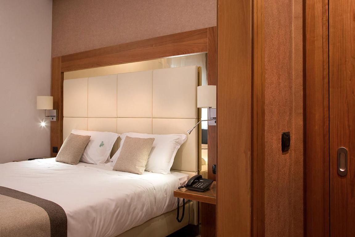 American Hotel Ποτσουόλι Εξωτερικό φωτογραφία