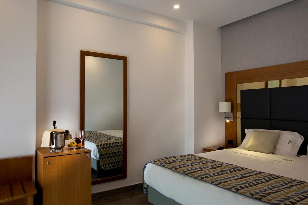 American Hotel Ποτσουόλι Εξωτερικό φωτογραφία