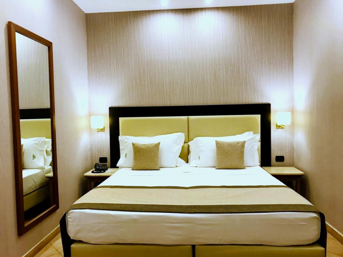 American Hotel Ποτσουόλι Εξωτερικό φωτογραφία