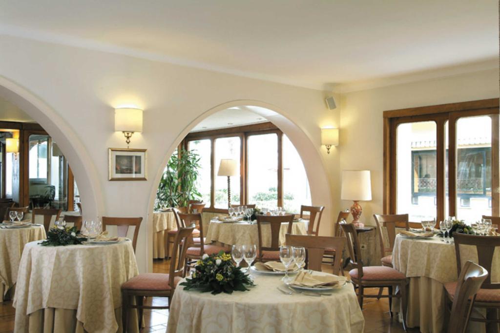 American Hotel Ποτσουόλι Εξωτερικό φωτογραφία