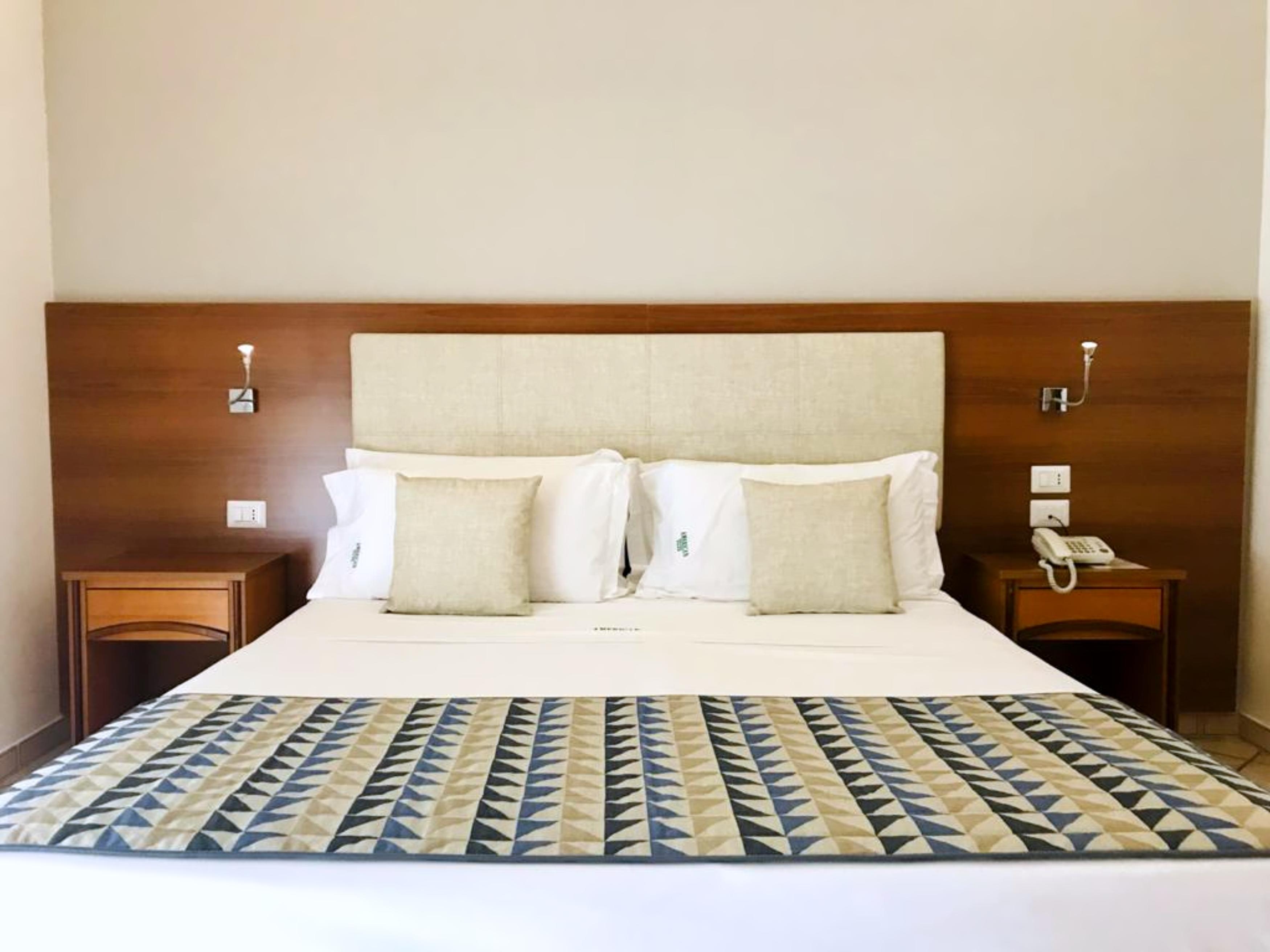 American Hotel Ποτσουόλι Εξωτερικό φωτογραφία