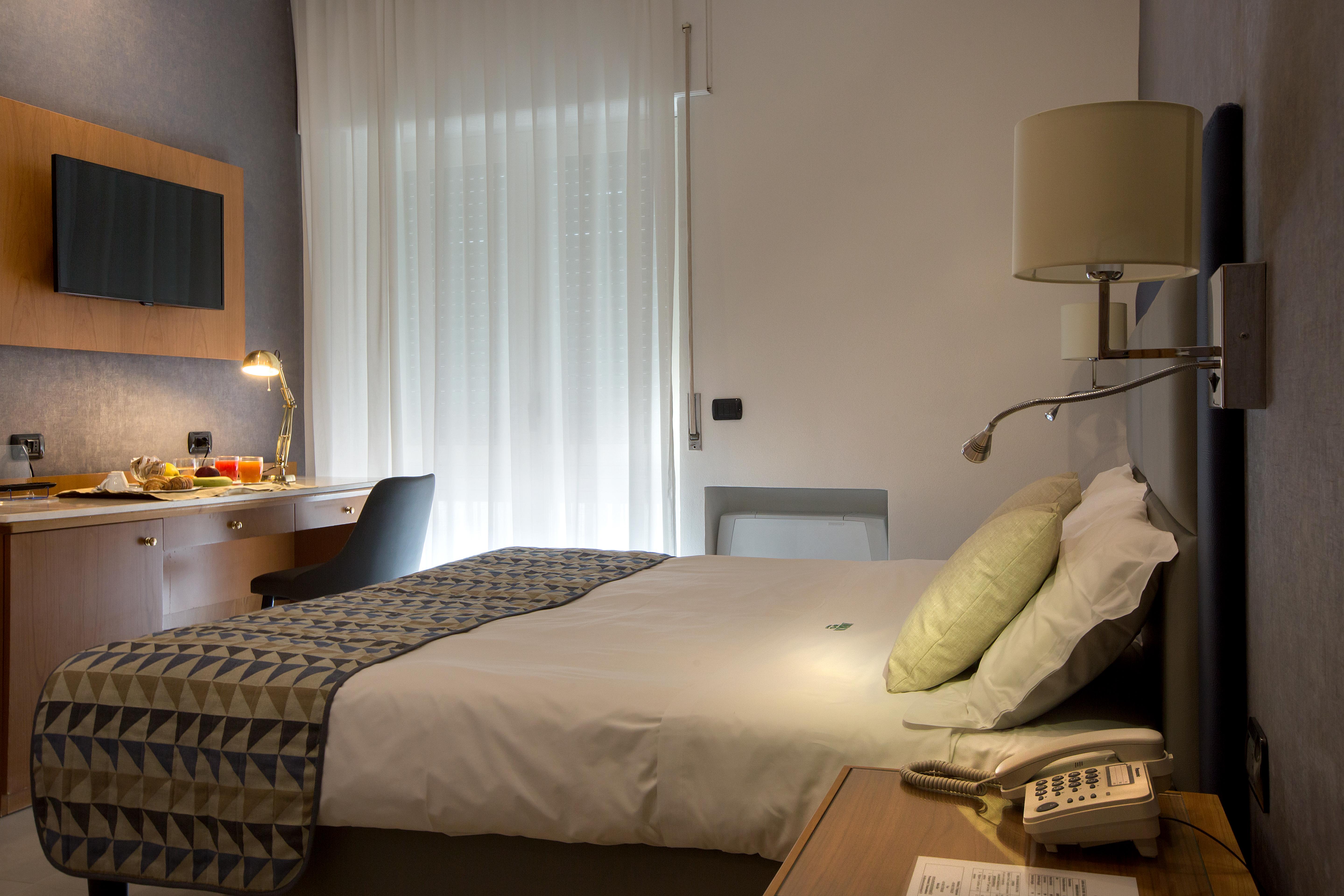American Hotel Ποτσουόλι Εξωτερικό φωτογραφία