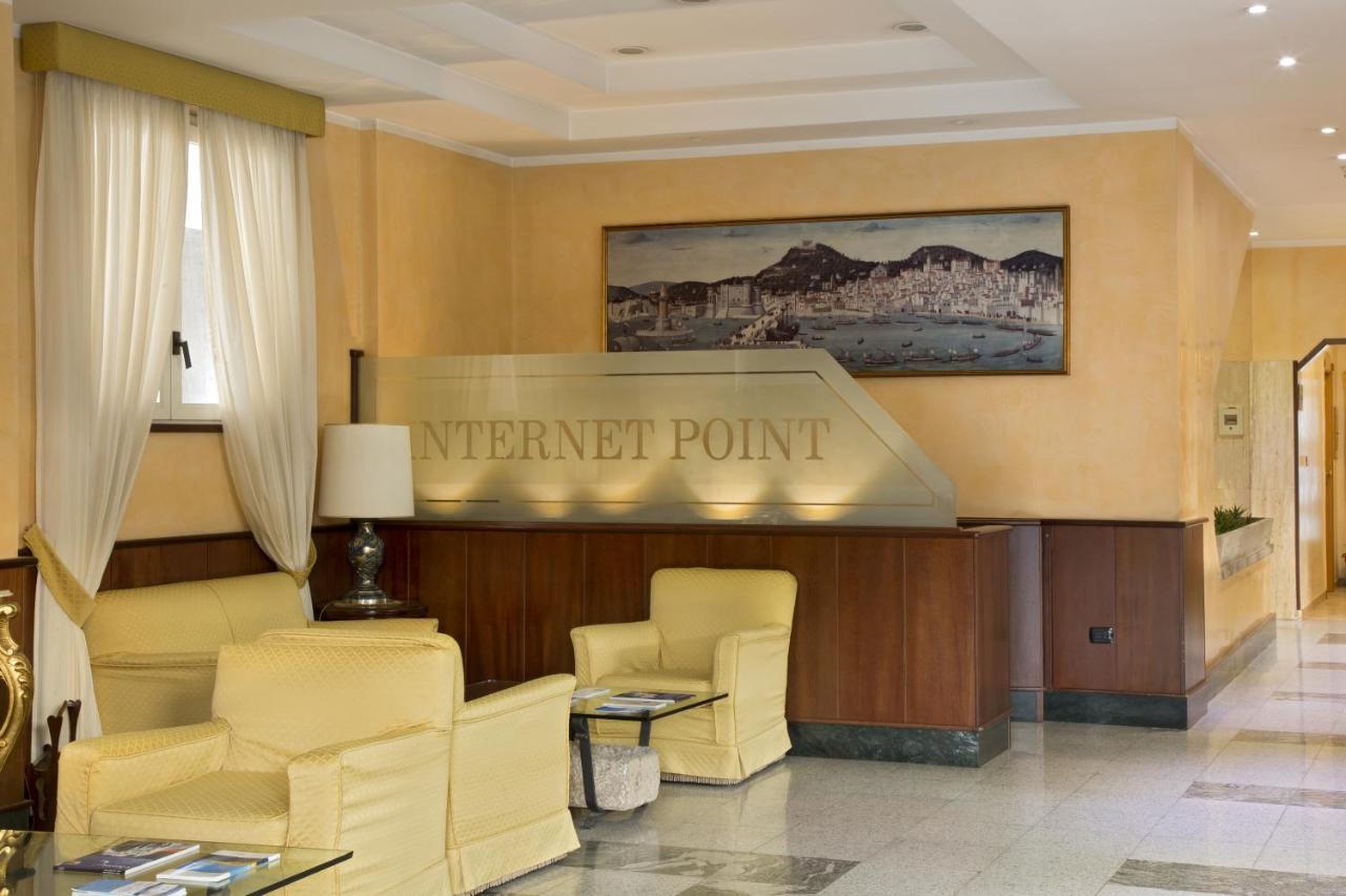 American Hotel Ποτσουόλι Εξωτερικό φωτογραφία