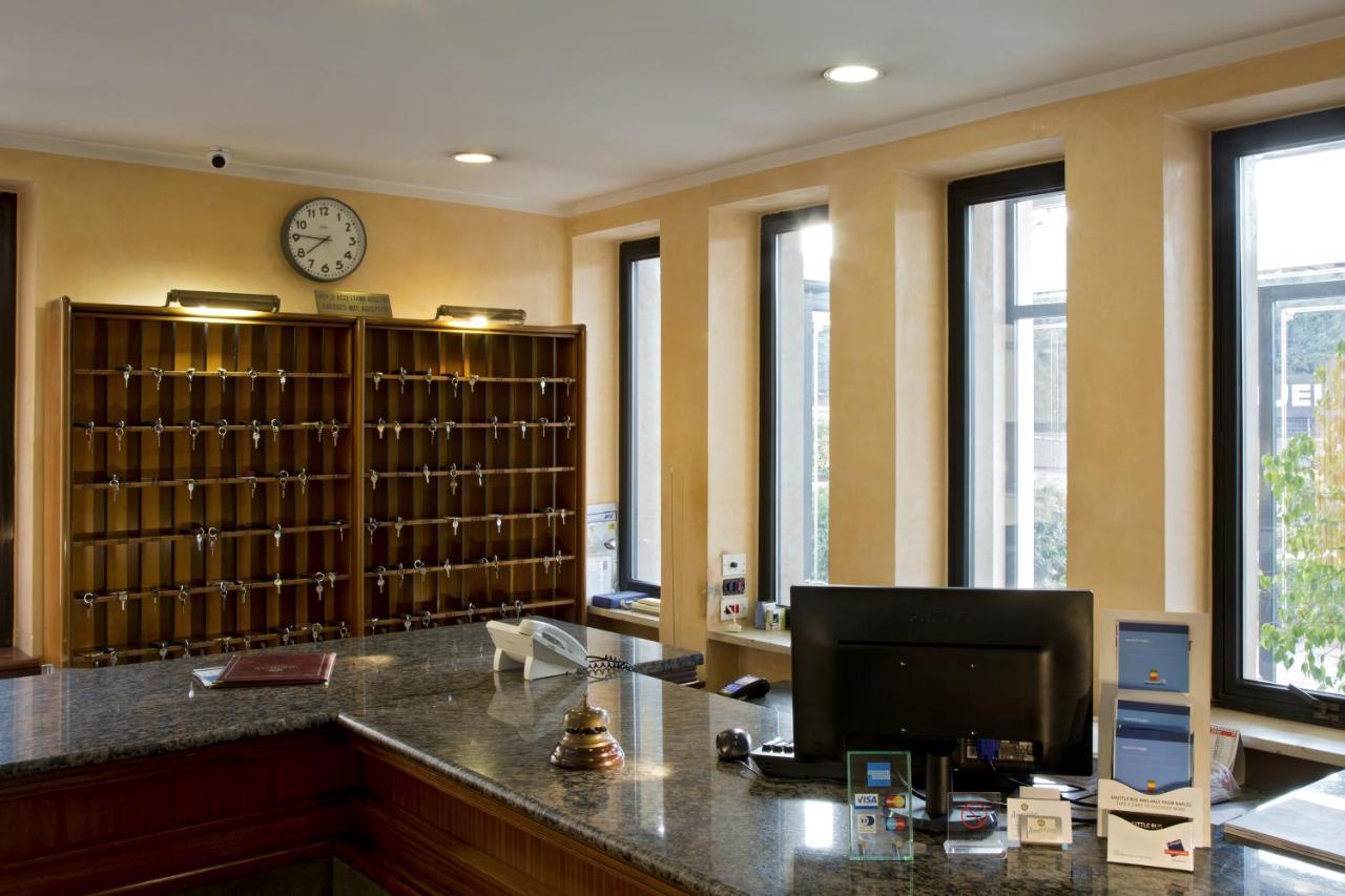 American Hotel Ποτσουόλι Εξωτερικό φωτογραφία