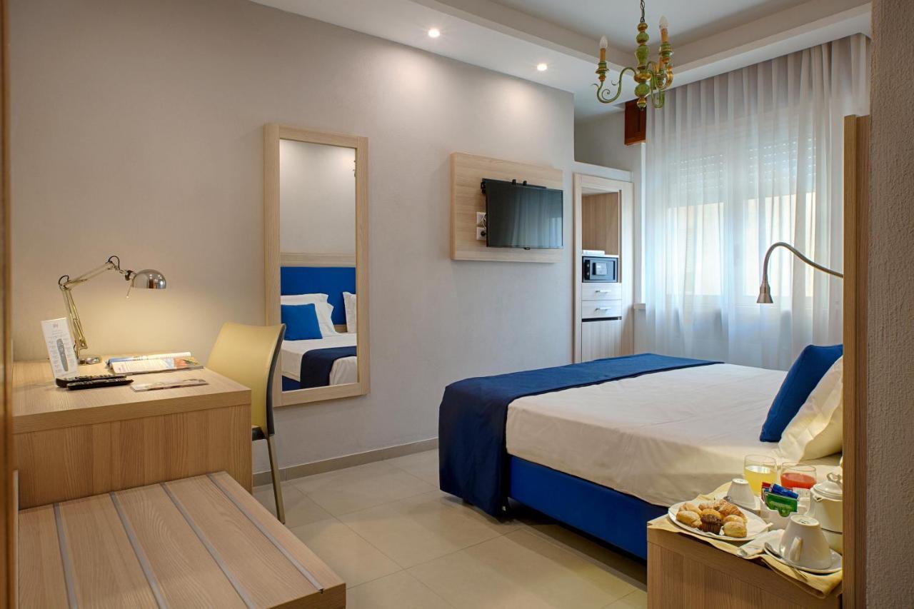 American Hotel Ποτσουόλι Εξωτερικό φωτογραφία